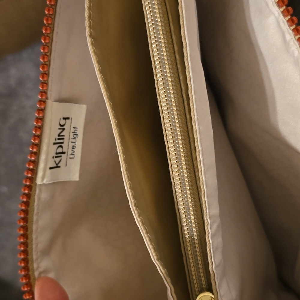 Kipling Riri Crossbody Bag - Picture 8 of 10